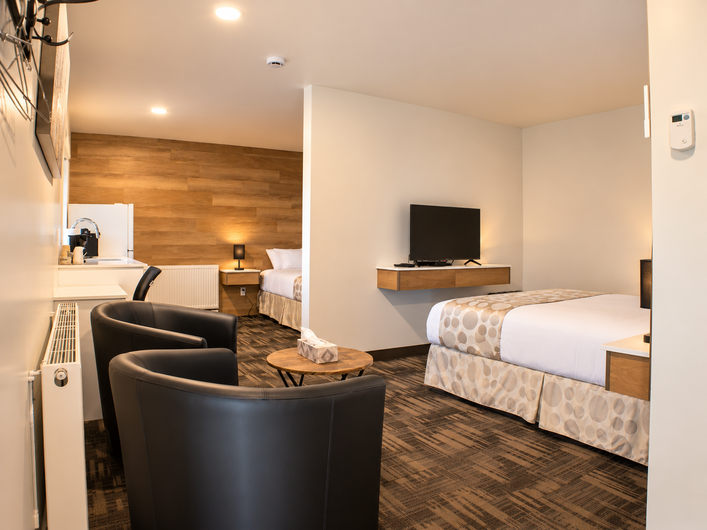 Deluxe Queen Suite (Renovated)